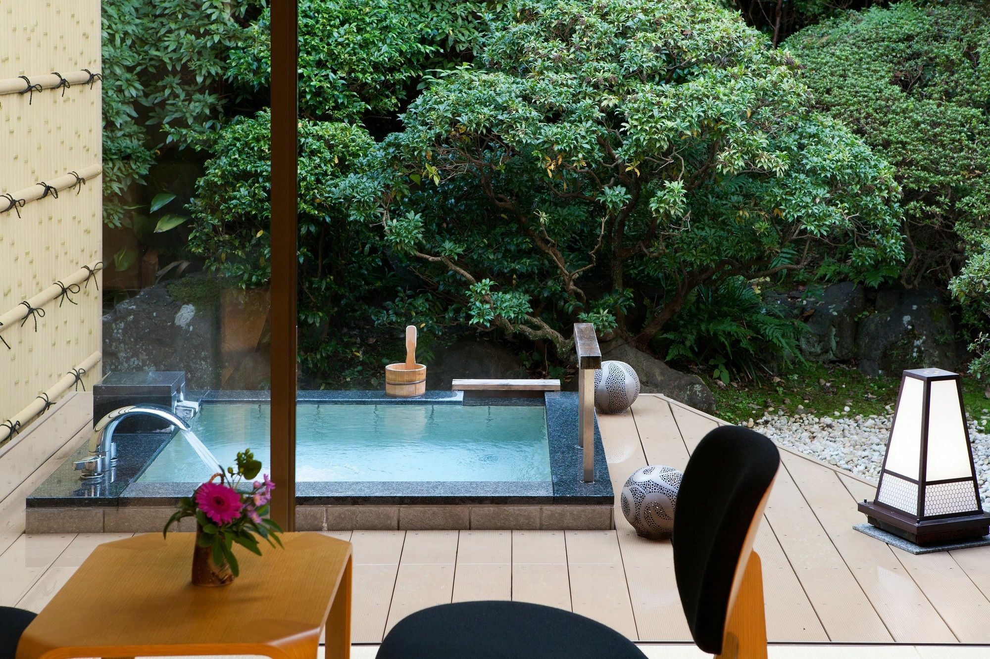Ito Ryokuyu Hotel Buitenkant foto